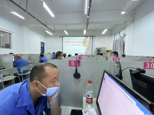 匠心鑄就品質 公司第二屆職工技能大賽隆重開幕，鉗工天車工率先競技